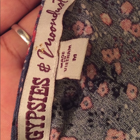 Top - Picture 3 of 3